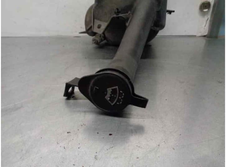Recambio de deposito limpia para cadillac cts 3.2 referencia OEM IAM 88958120 22806493 3