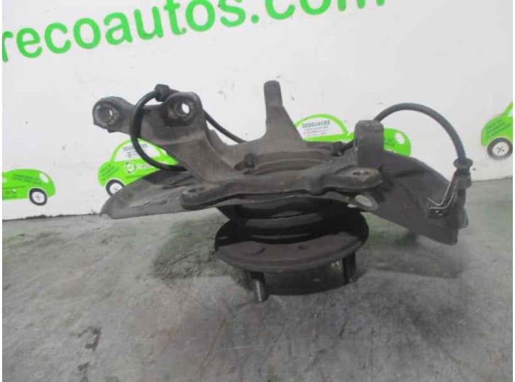 Recambio de mangueta delantera derecha para volvo s40 i (644) 1.9 t4 referencia OEM IAM 3