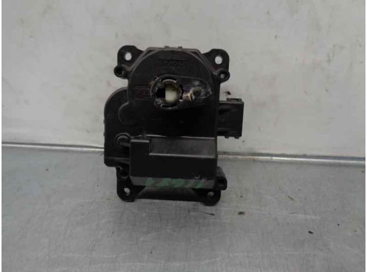 Recambio de motor calefaccion para cadillac cts 3.2 referencia OEM IAM AW0637008140 2