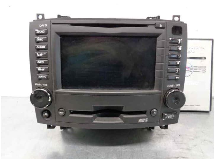 Recambio de pantalla multifuncion para cadillac cts 3.2 referencia OEM IAM 25746715 2