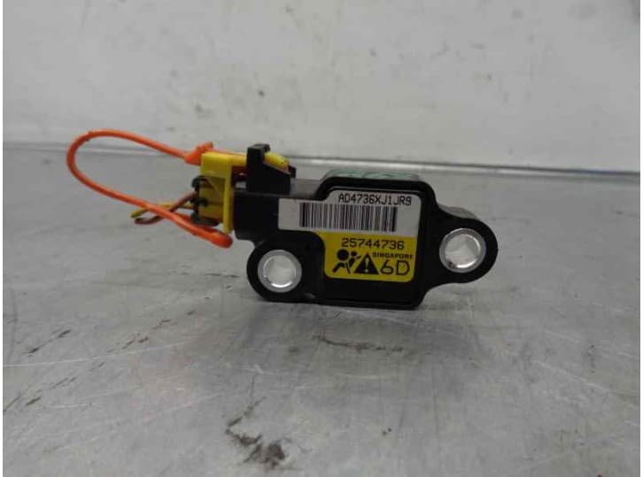 Recambio de sensor impacto para cadillac cts 3.2 referencia OEM IAM 25744736 2