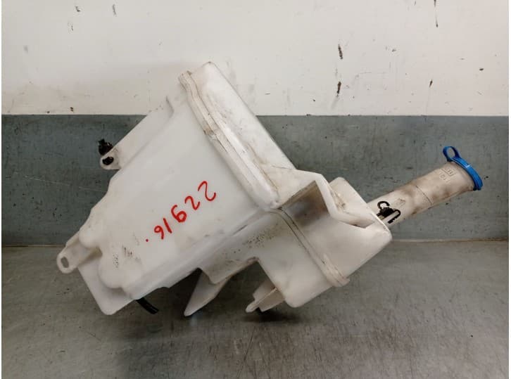 Recambio de deposito limpia para peugeot 108 1.0 vti 72 referencia OEM IAM 1612502380