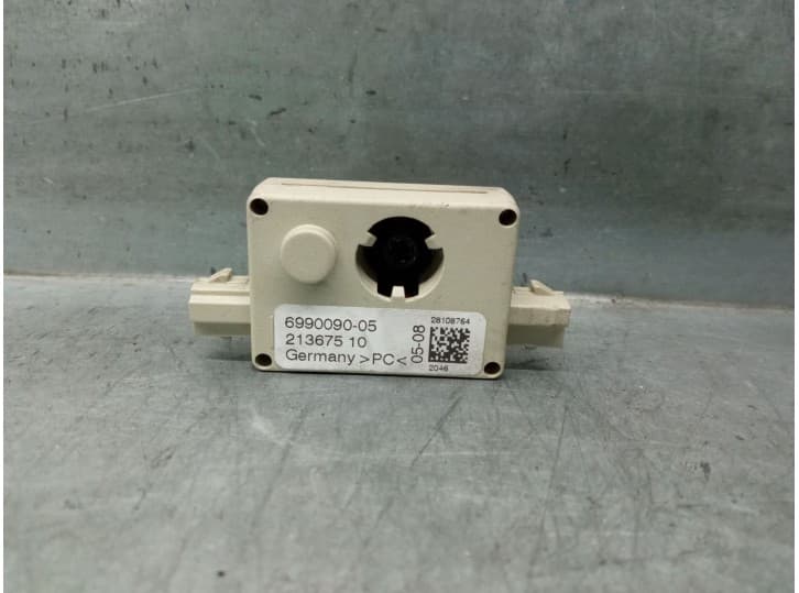 Recambio de antena para bmw 3 coupé (e92) 320 d referencia OEM IAM 6990090  21367510