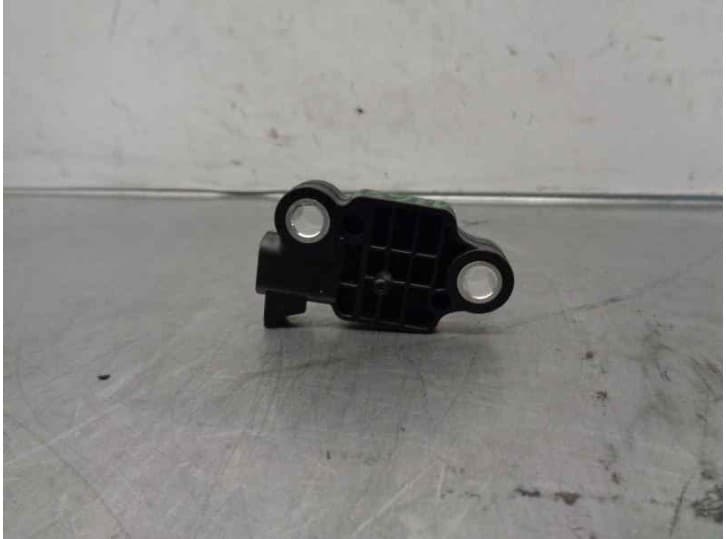 Recambio de sensor impacto para cadillac cts 3.2 referencia OEM IAM 25741820 2