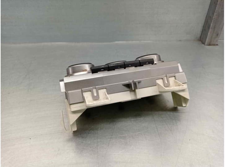 Recambio de mando climatizador para mazda 5 (cr) 2.0 cd (cr19) referencia OEM IAM K1900CD98 4
