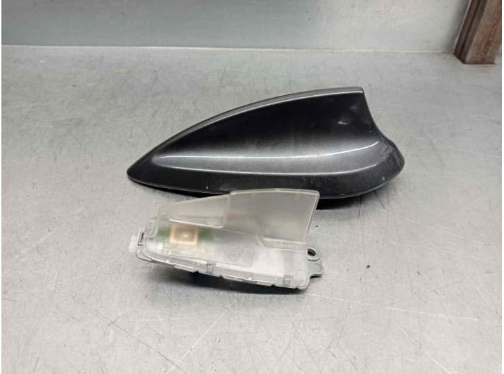 Recambio de antena para bmw 3 (f30, f80) 318 d referencia OEM IAM 9253669 9226894