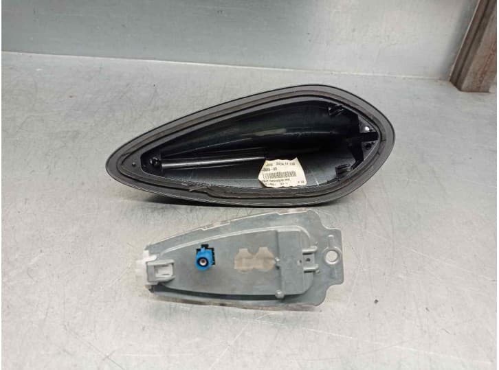 Recambio de antena para bmw 3 (f30, f80) 318 d referencia OEM IAM 9253669 9226894 2