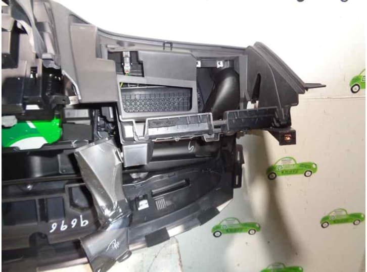 Recambio de salpicadero para ford ka+ iii (uk, fk) 1.2 ti-vct referencia OEM IAM  NEGRO 9