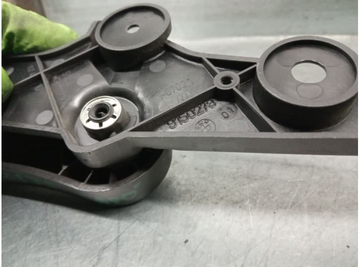 Recambio de cerradura capot para bmw 3 coupé (e92) 320 d referencia OEM IAM 9150273 5