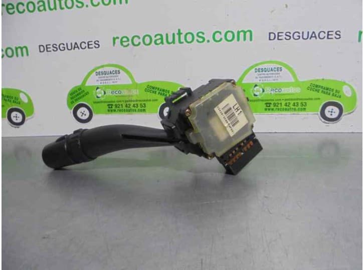 Recambio de mando limpia para hyundai sonata v (nf) 2.4 referencia OEM IAM 934203K000 2