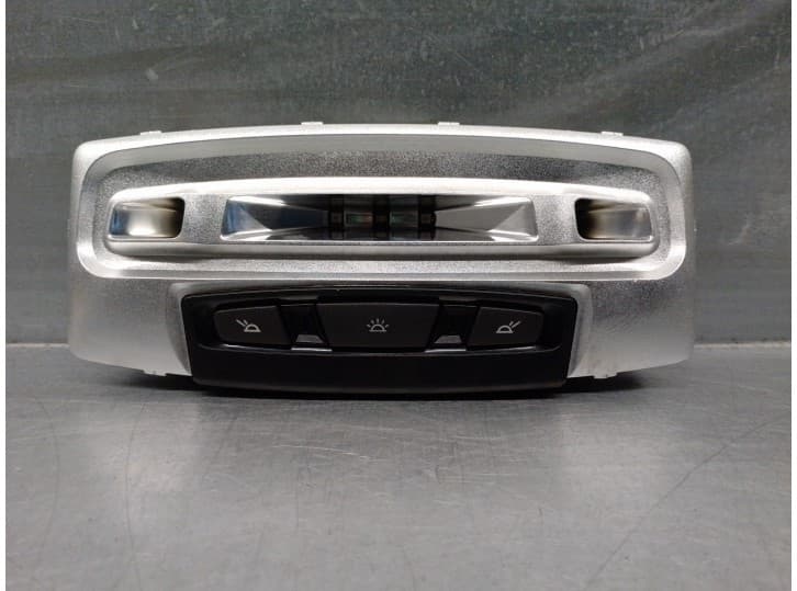 Recambio de luz interior para bmw 1 (f21) 116 d referencia OEM IAM 63319237690