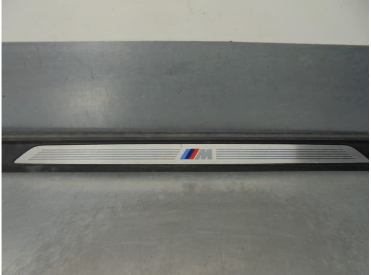 Recambio de moldura para bmw 1 (f21) 116 d referencia OEM IAM 8058891 7267917 2