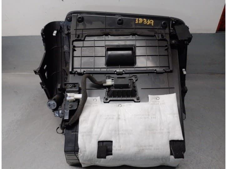 Recambio de guantera para kia soul ii (ps) 1.6 gdi referencia OEM IAM 84510B2210EQ 5