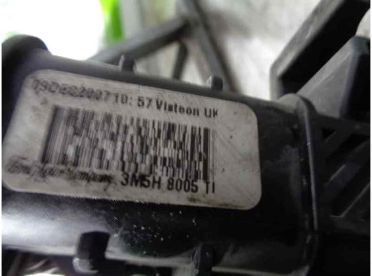 Recambio de radiador agua para volvo s40 ii (544) 2.0 d referencia OEM IAM 3M5H8005TI 5