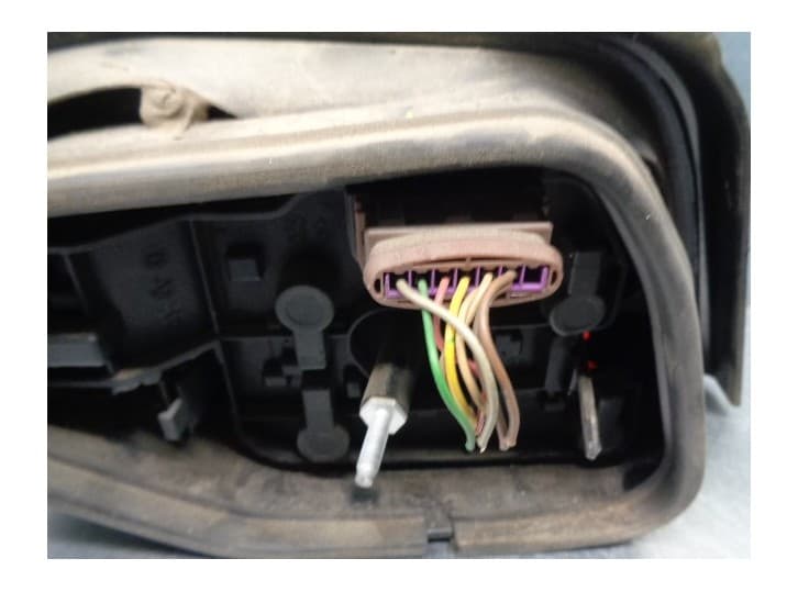 Recambio de piloto trasero derecho para citroën xsara (n1) 1.6 i referencia OEM IAM 6351J5 4