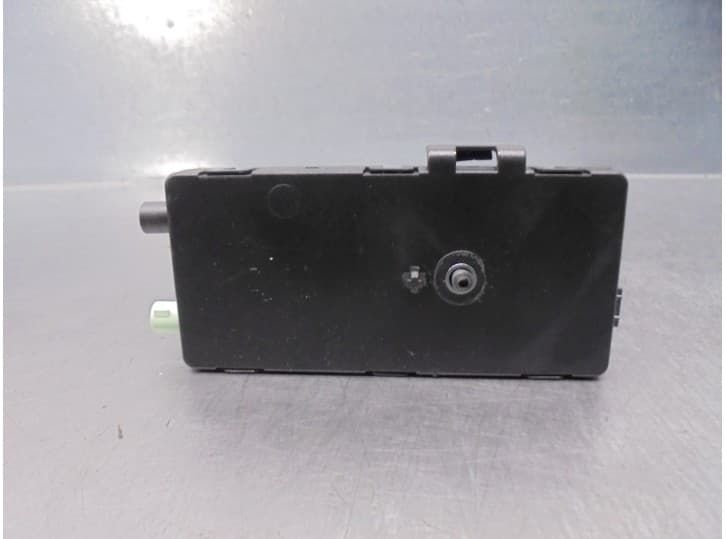 Recambio de amplificador para bmw 1 (f21) 116 d referencia OEM IAM 9226881 2