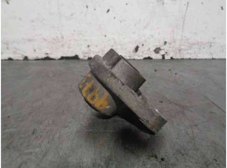 Recambio de soporte motor derecho para volvo s80 i (184) 2.4 referencia OEM IAM 9203987 2