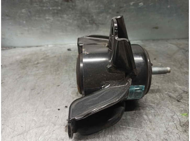 Recambio de soporte motor para hyundai i30 (gd) 1.4 crdi referencia OEM IAM 21810A5200 4