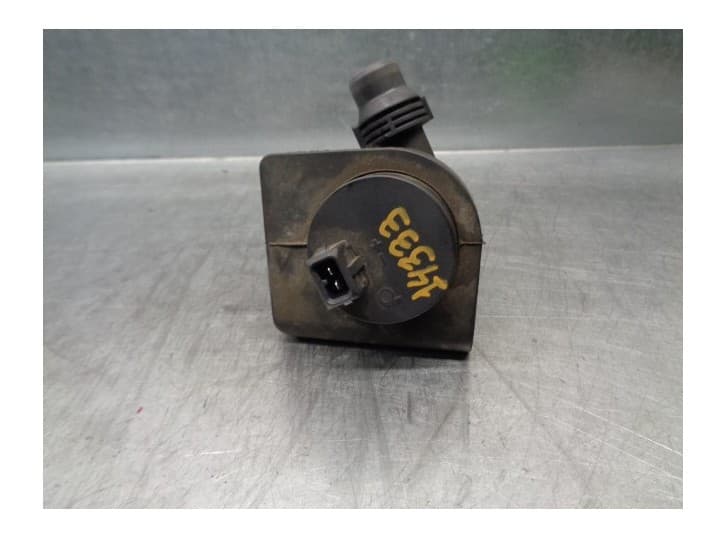 Recambio de bomba agua para bmw x5 (e53) 3.0 d referencia OEM IAM 419538 30953100 3