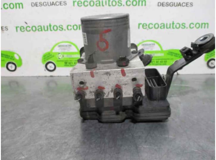 Recambio de abs para kia venga (yn) 1.4 cvvt referencia OEM IAM 6158945100 589201P270 3