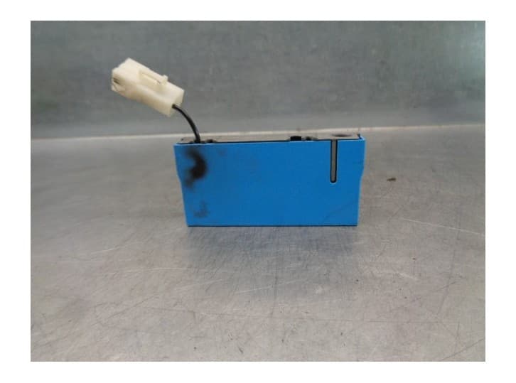 Recambio de antena para volvo c70 i descapotable (873) t5 referencia OEM IAM 3533801 2