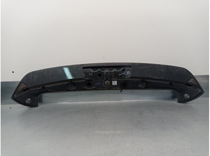 Recambio de aleron trasero para kia stonic (yb) 1.0 t-gdi referencia OEM IAM 87210H8400 2