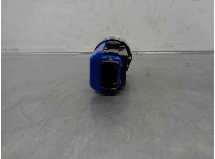 Recambio de boton start/stop para lexus ct (zwa10_) 200h (zwa10_) referencia OEM IAM 15A854 2