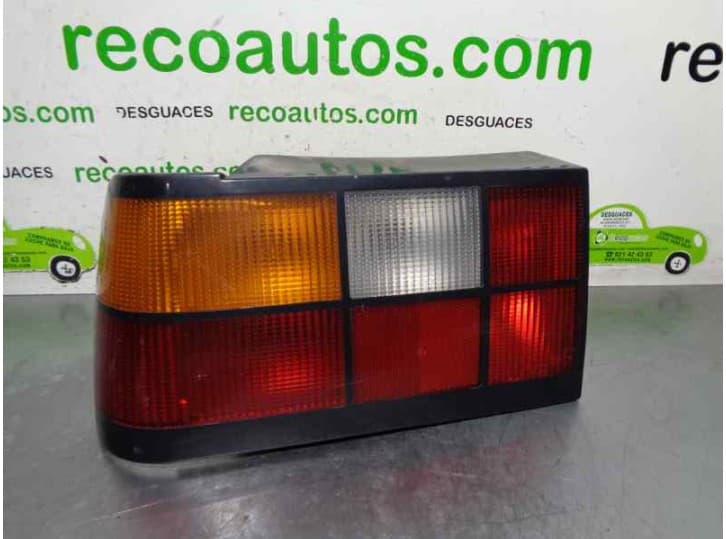Recambio de piloto trasero izquierdo para volvo 440 (445) 1.7 referencia OEM IAM 454324