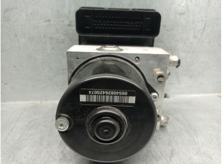 Recambio de abs para bmw 1 (e87) 118 d referencia OEM IAM 34516777158  10020603444 ATE 3