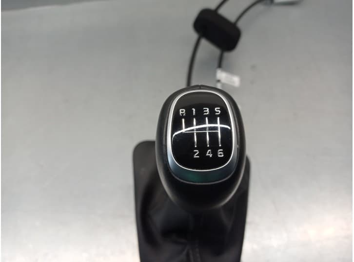 Recambio de palanca cambio para kia stonic (yb) 1.0 t-gdi referencia OEM IAM 43700H8300WK 5