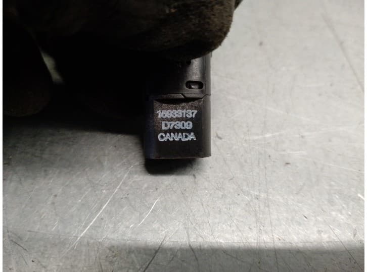 Recambio de mando para chevrolet hhr 2.4 referencia OEM IAM 15933137 2