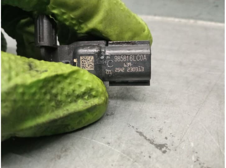 Recambio de sensor impacto para nissan juke (f16_) 1.0 referencia OEM IAM 988306LC0A  BOSCH 4