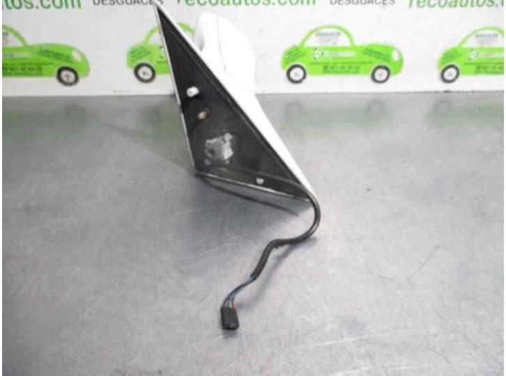 Recambio de retrovisor izquierdo para bmw 5 (e34) 525 tds referencia OEM IAM  4 PINES 3