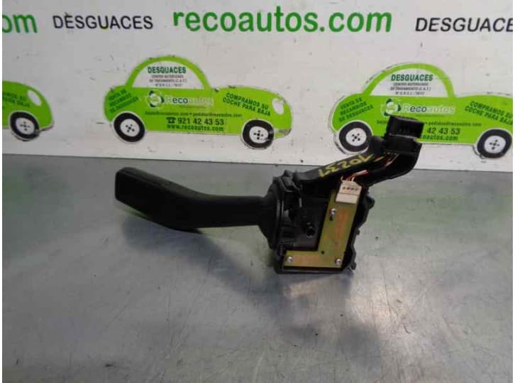 Recambio de mando luces para seat toledo iii (5p2) 1.9 tdi referencia OEM IAM 1K0953513 2
