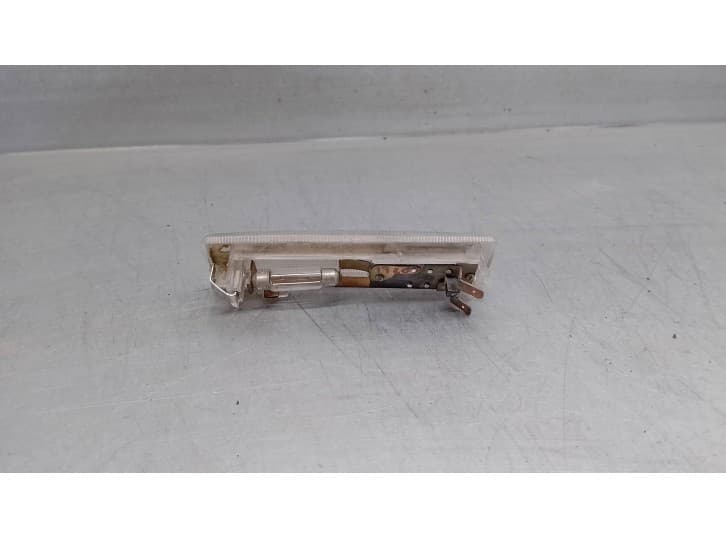 Recambio de luz interior para tata telcosport 1.9 d referencia OEM IAM 265454420181 2