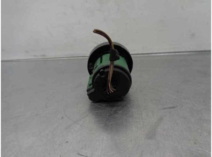 Recambio de mando luces salpicadero para bmw 5 (e39) 520 i referencia OEM IAM 6901342 2