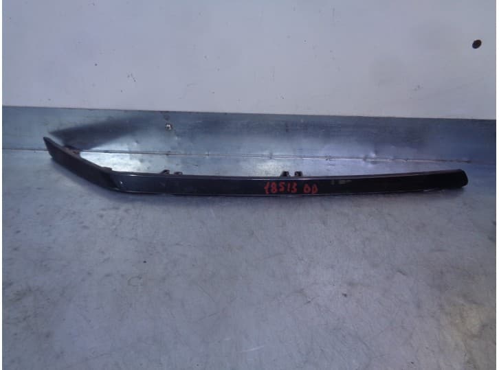 Recambio de cerquillo faro para ssangyong kyron 2.0 xdi referencia OEM IAM 8310209160