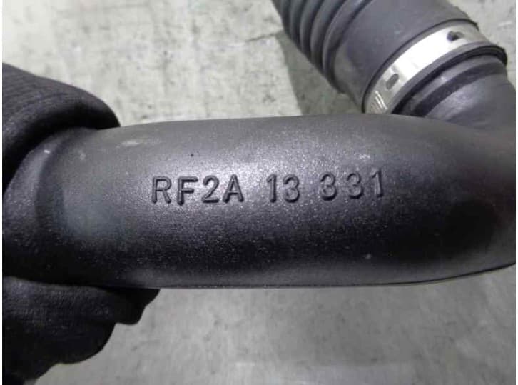 Recambio de tubo para mazda 626 v (gf) 2.0 td (gffp) referencia OEM IAM RF2A13331 3