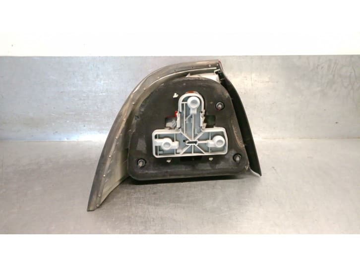 Recambio de piloto trasero derecho para saab 9-5 (ys3e) 2.3 t referencia OEM IAM 5142203 3