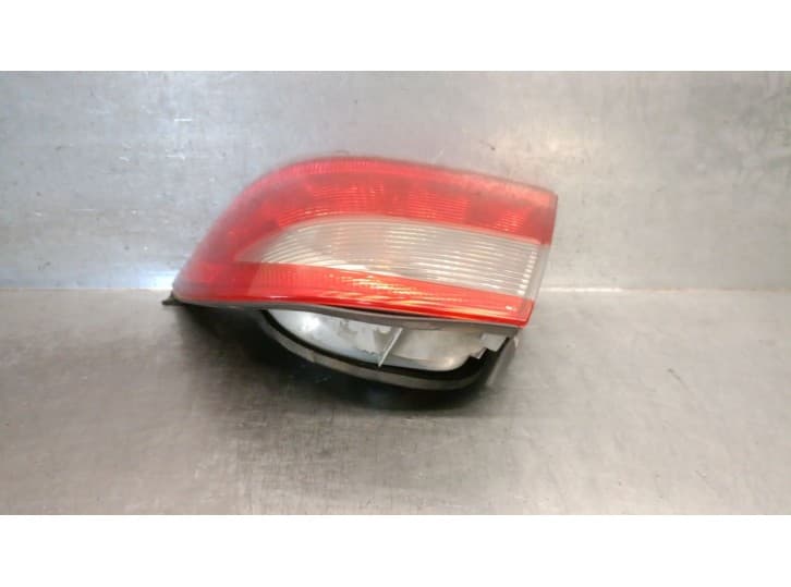 Recambio de piloto trasero derecho para saab 9-5 (ys3e) 2.3 t referencia OEM IAM 5142203 5