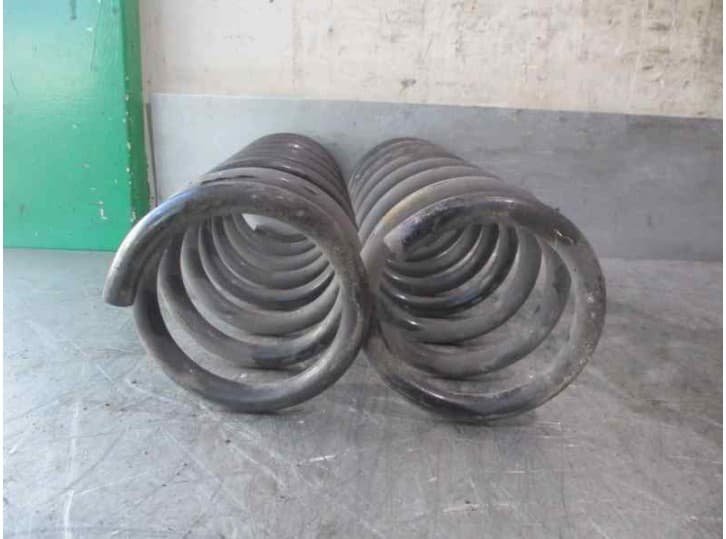 Recambio de muelle amortiguacion para ford focus ii descapotable 2.0 referencia OEM IAM 2