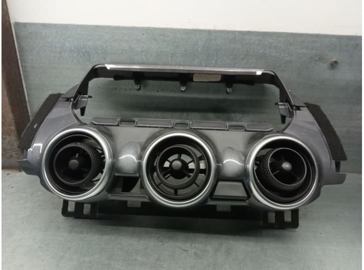 Recambio de aireador para nissan juke (f16_) 1.0 referencia OEM IAM 682606PA0A 687506PA0A