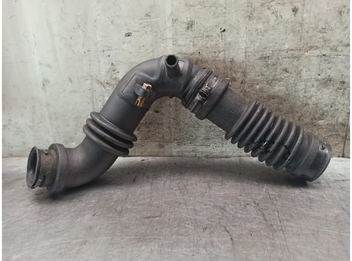 Recambio de tubo para mazda 626 v hatchback (gf) 2.0 turbo di (gffp) referencia OEM IAM 3