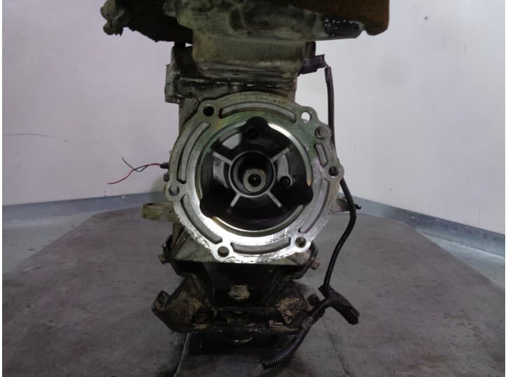 Recambio de caja cambios para kia sorento i (jc) 2.5 crdi referencia OEM IAM 430003C200 2