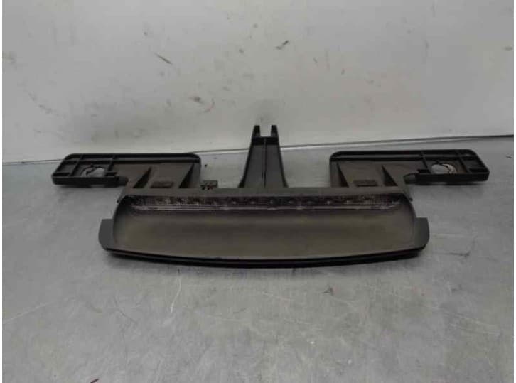 Recambio de luz central de freno para volvo s80 ii (124) d5 referencia OEM IAM 8693988