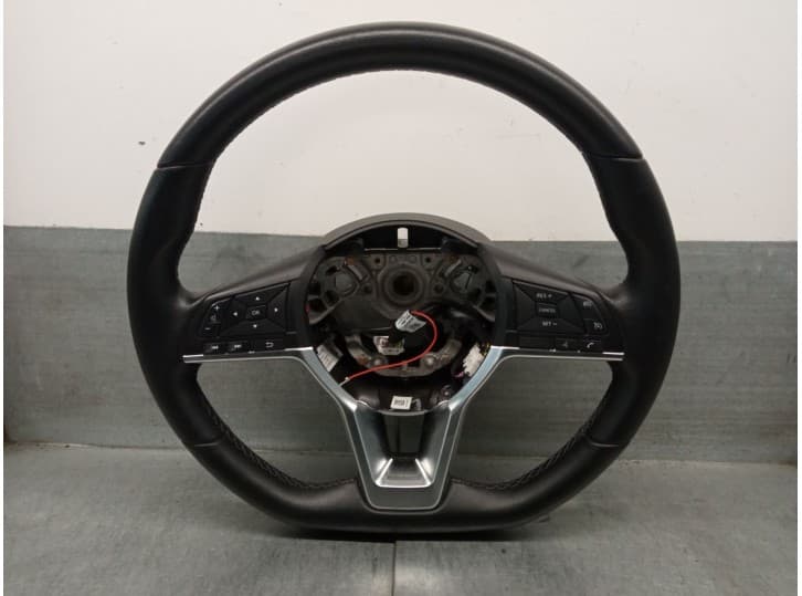 Recambio de volante para nissan juke (f16_) 1.0 referencia OEM IAM 484306PF1C 484306PF1C