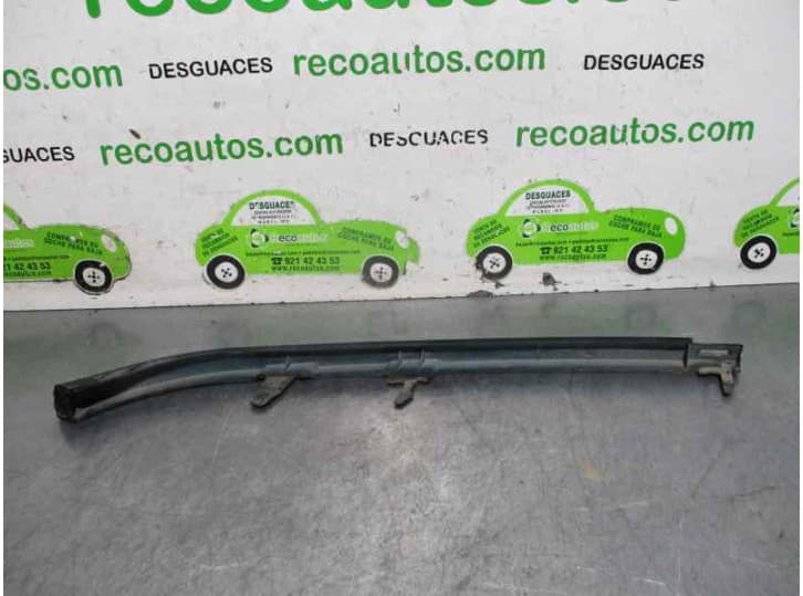 Recambio de cerquillo faro para peugeot 306 (7b, n3, n5) 1.9 std referencia OEM IAM 2