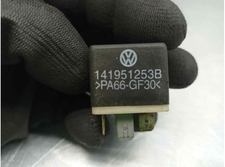 Recambio de rele para seat cordoba (6k1, 6k2) 1.9 tdi referencia OEM IAM 141951253B 3