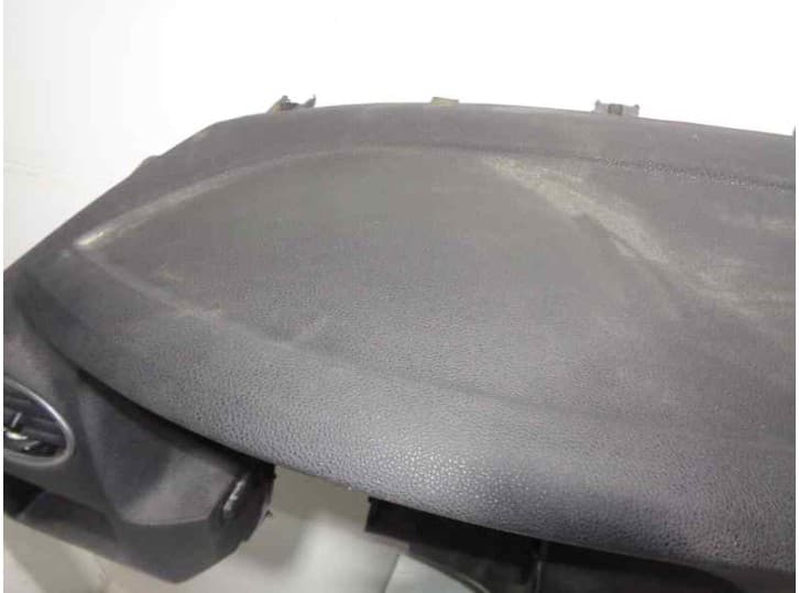Recambio de salpicadero para ford focus ii descapotable 2.0 referencia OEM IAM  NEGRO 3
