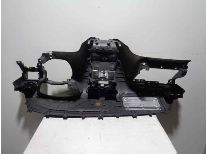 Recambio de salpicadero para ford focus ii descapotable 2.0 referencia OEM IAM  NEGRO 7